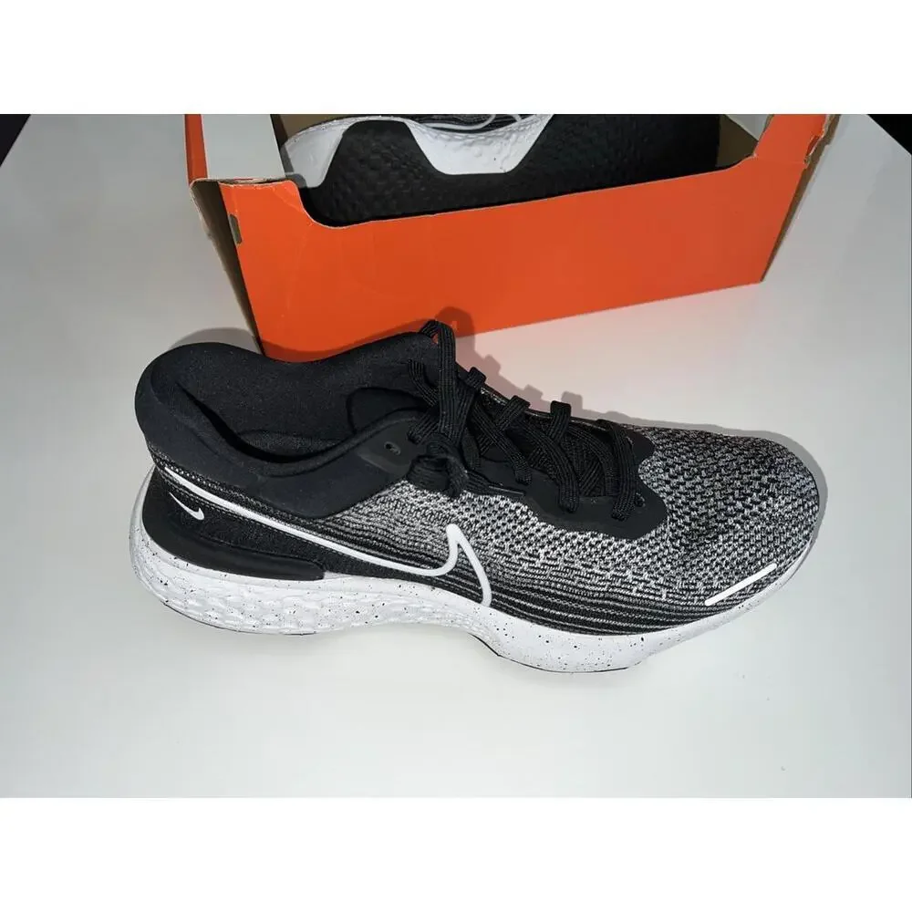 Nike ZoomX Invincible Run Flyknit Black White Low-top CT2228-103 Size 15 - Picture 8 of 8